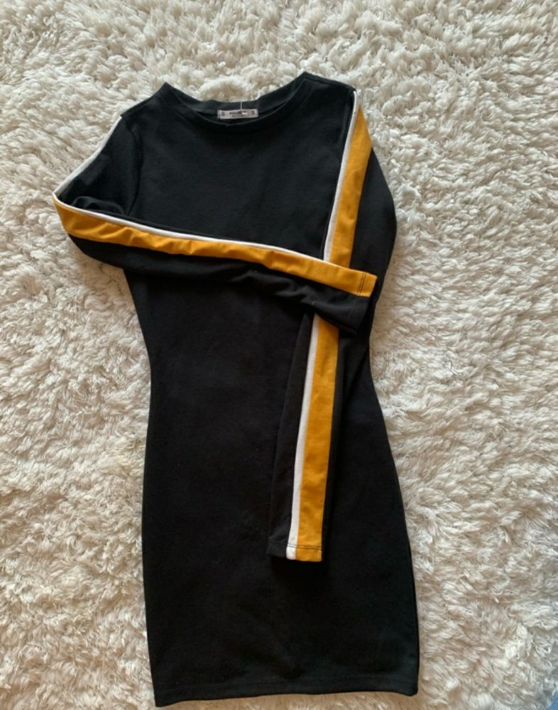 pull and bear robe noire